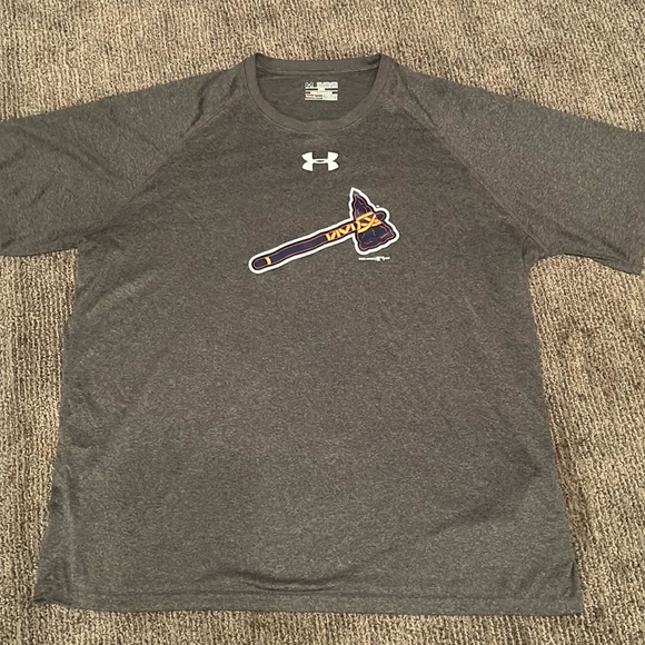Under Armour Atlanta Braves Dri Fit Tshirt - Picture 5 of 5